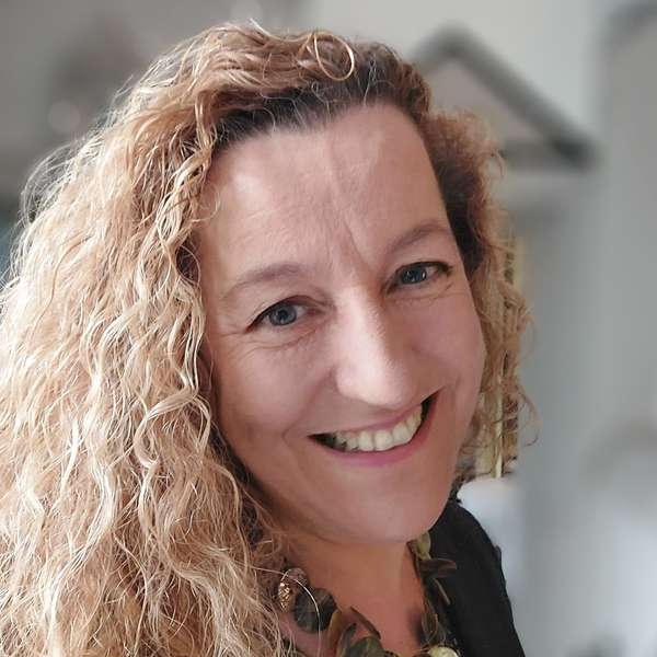 Hélène - Prof de langue et littérature françaises - Prinquiau