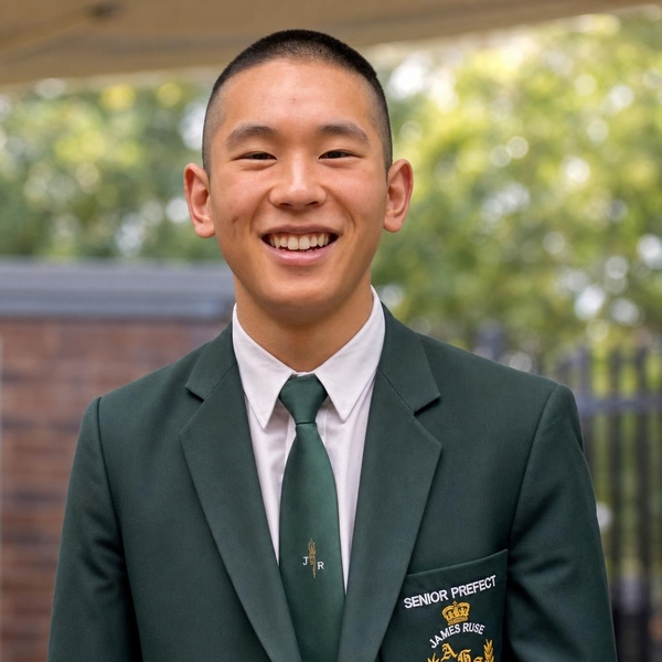 Bensen - Maths tutor in Eastwood - $90/h