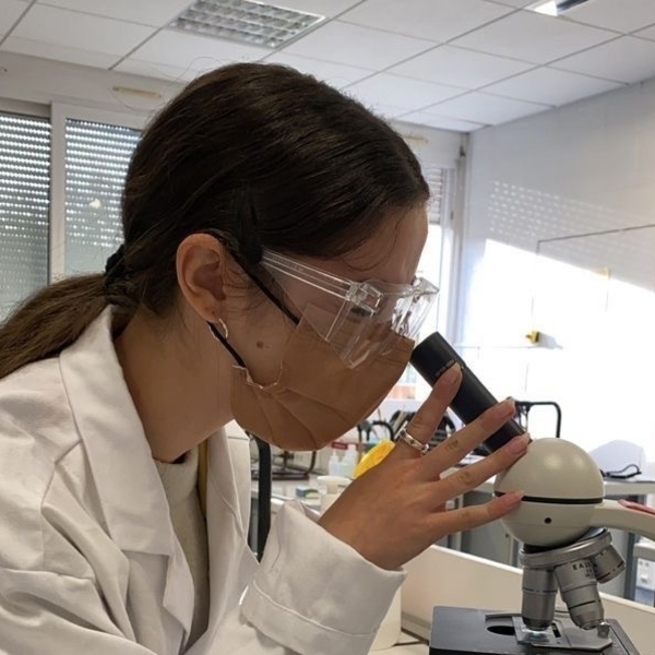 Rita - Prof de préparation bac scientifique - Casablanca