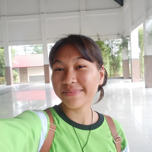 Mariana - Guru bahasa inggris - 