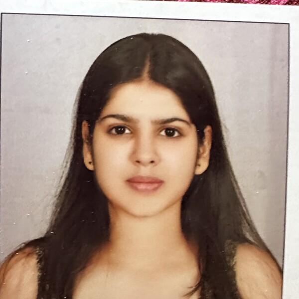 Vaishnavi Vaishnavi - English tutor - Pune