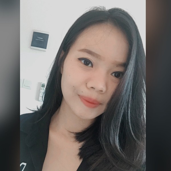 Elisabeth anisna - Guru bahasa inggris - Yogyakarta