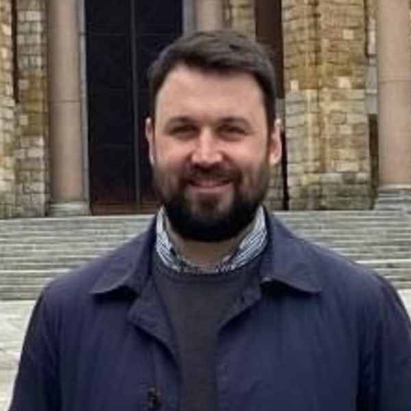 Pablo - Profe de matemáticas - Grado