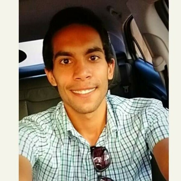 Matheus - Prof de inglês - Itauçu