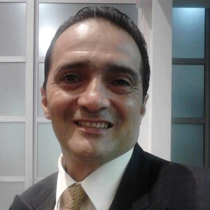 Victor Alberto - prof de Español y Literatura - Guadalajara de Buga