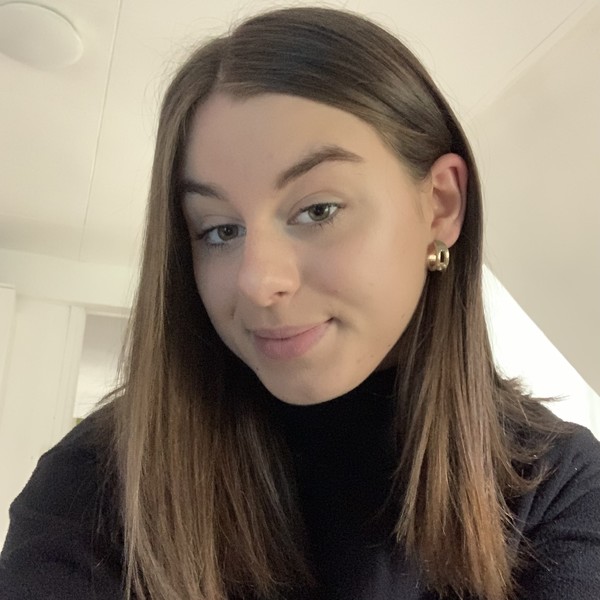 Lina - Prof de SVT - Douai