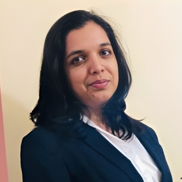 Aarohi - Physics tutor - London