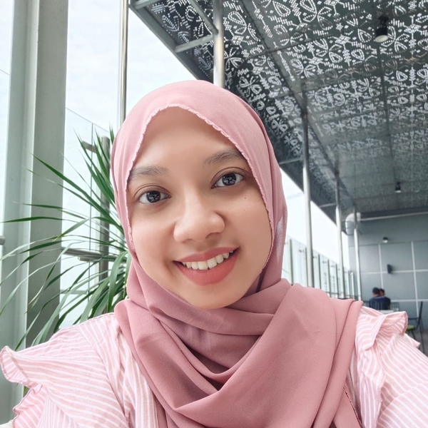 Navila - Guru bahasa inggris - Kecamatan Pamulang