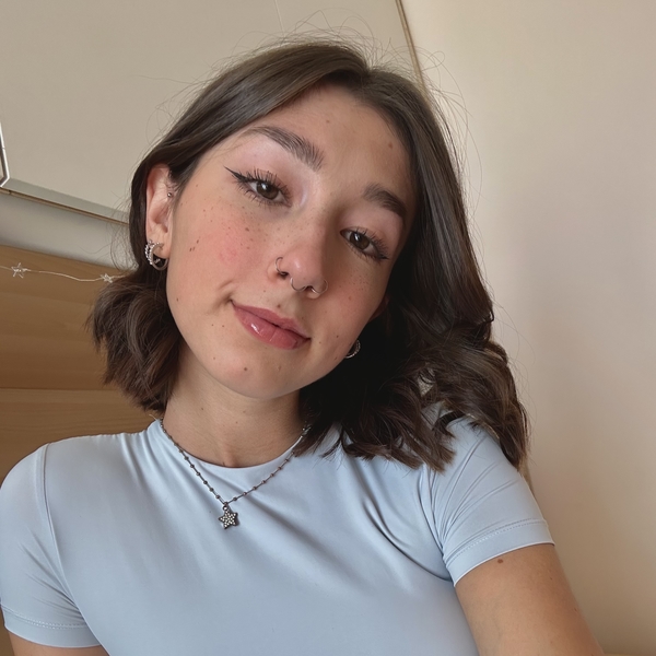 Giulia - Insegnante di ripetizioni - Cuggiono