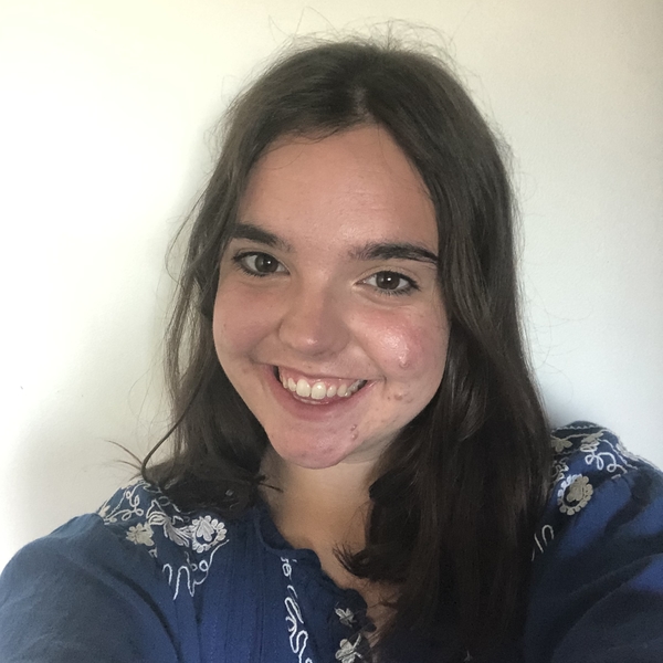 Amélie - Prof d'aide aux devoirs - La Roche-sur-Yon