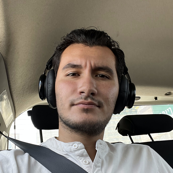 Jordan - Prof de programmation - Lausanne