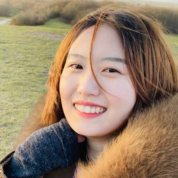 Wenjing - kinesiskalärare - Lund