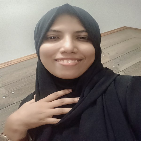Neha hashim - Maths tutor - Kochi