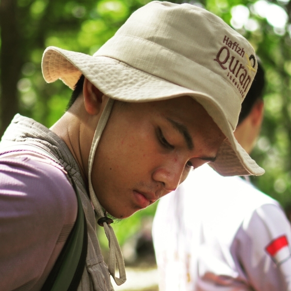 Raden - Guru mengaji - 