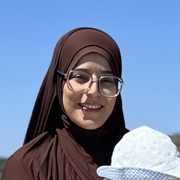 Sabrina - professeur de français scolaire - Évry-Courcouronnes