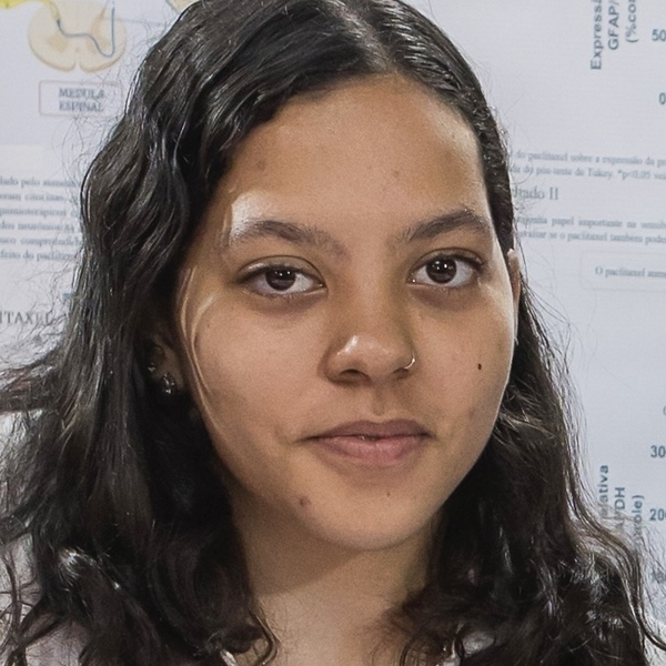 Ana Júlia - Professor de inglês - São Paulo