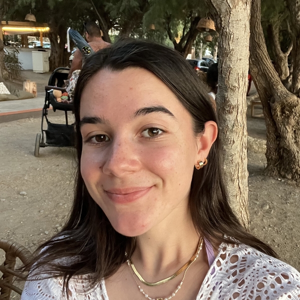 Clémence - Prof de philosophie - Châtillon