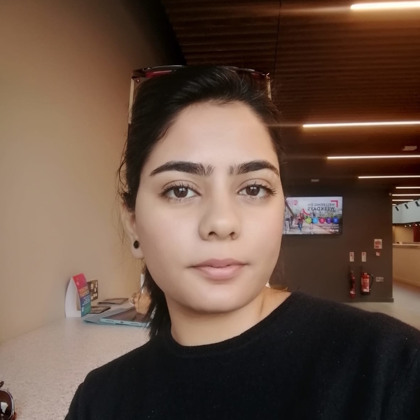 Aimen - History tutor - Belfast
