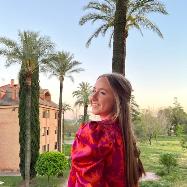 Laura - Profe de ayuda con los deberes - Córdoba
