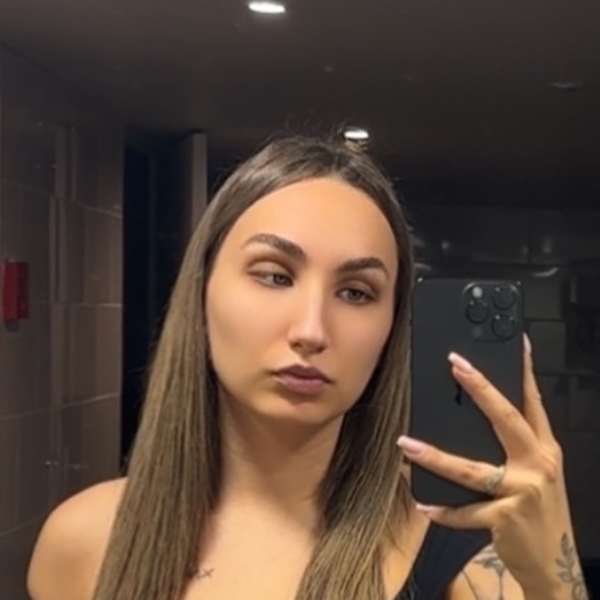 Leandra - Prof de français - Villeneuve-le-Roi