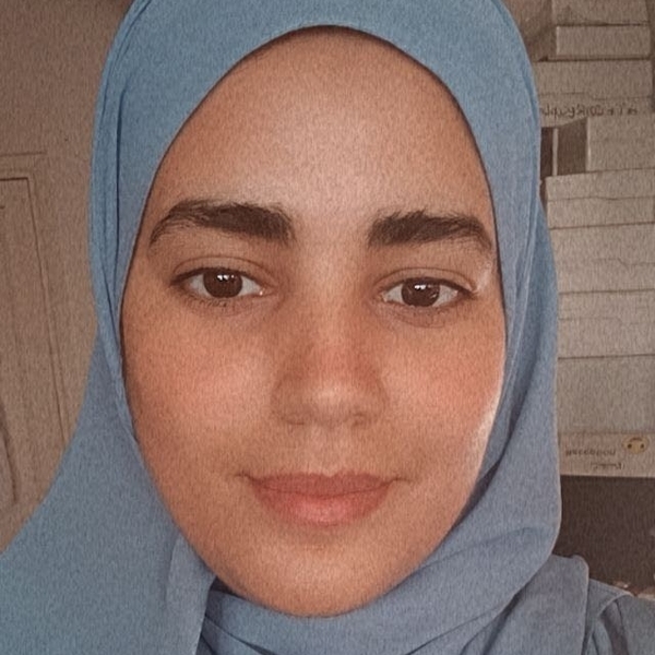 Meryem - Prof de SVT - Casablanca