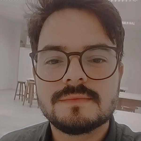 Yan - Professor de física - Maceió