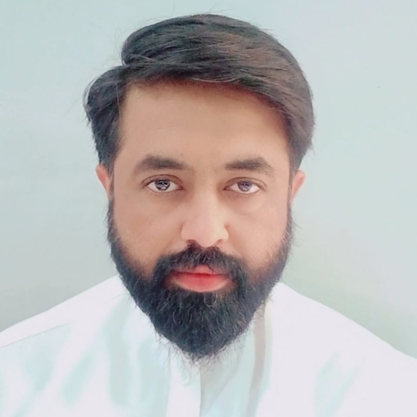 Mohsin - Physics tutor - London