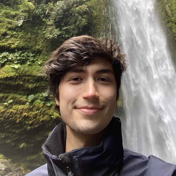 Javier Andres - profesor de biología - San Pedro de la Paz