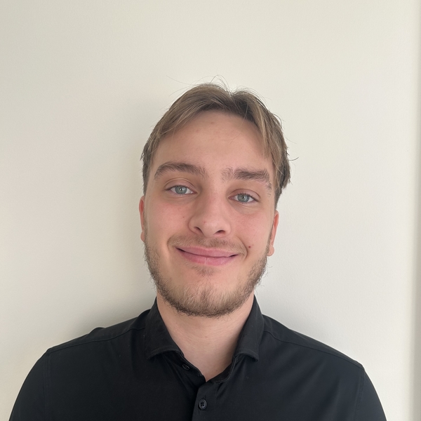 Malik - Underviser i matematik - Odense