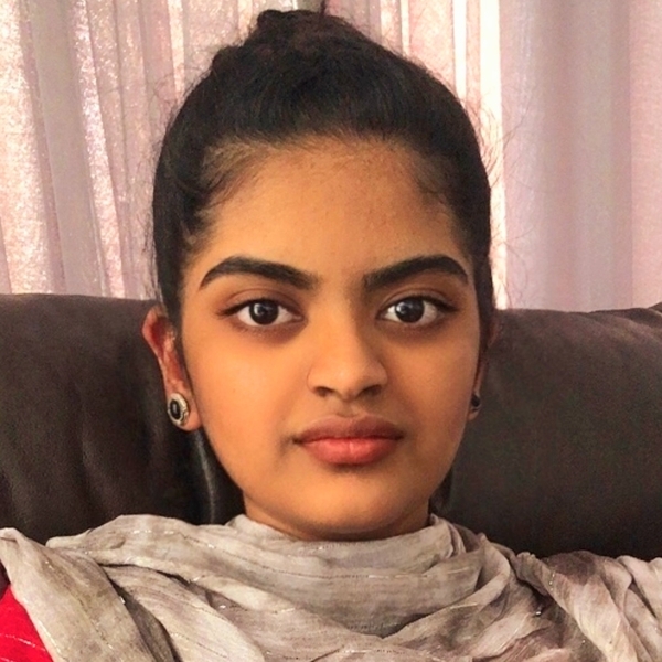 Vincena - English tutor - Pickering