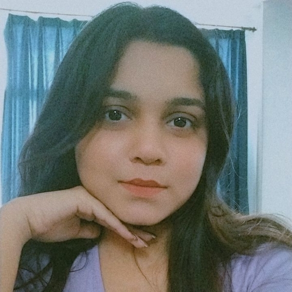Elisabeth - English tutor - Prayagraj