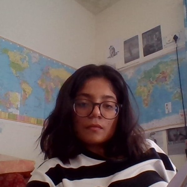 SHREYA - Physics tutor - Delhi