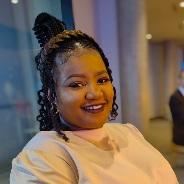 Thandiwe - English tutor - Vanderbijlpark