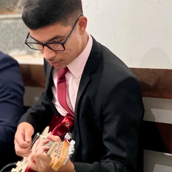 Marcus - Professor de Saxofone - 