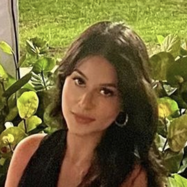 Vanessa - Spanish tutor - Livonia