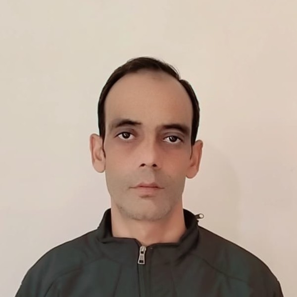 Dinesh Kumar - Physics tutor - Noida