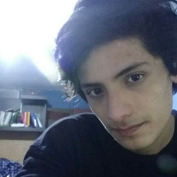 Renzo - profesor de anatomía - Lima