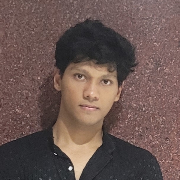 Devesh - Algebra tutor - Adraspalle