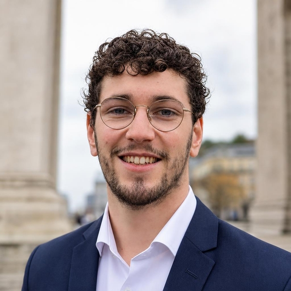 Hugo - Prof de maths - Caen