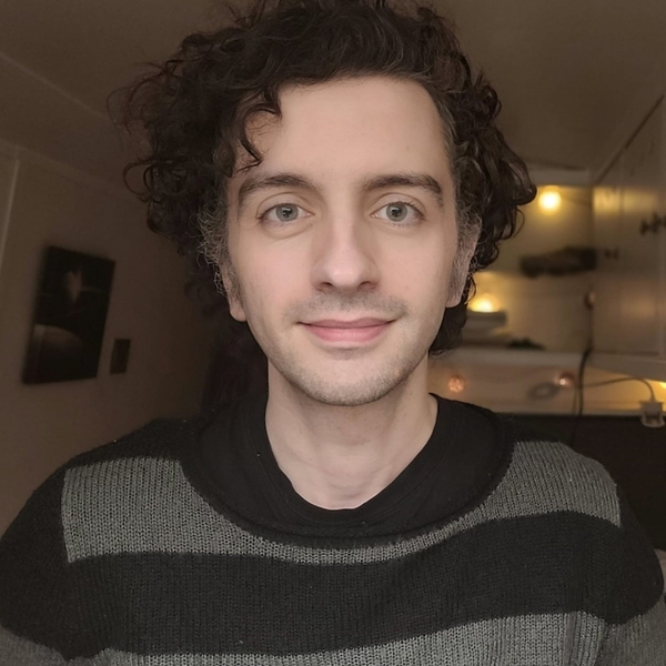 Luke - Script writing for film tutor - London