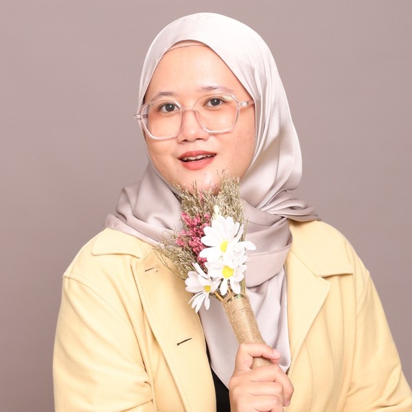 Ilya Amanina - Maths tutor - Teluk Intan