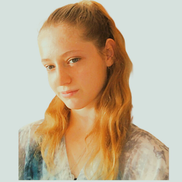 Claire - French tutor - St. Louis