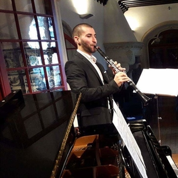 Hugo - Professor de clarinete - Seixal
