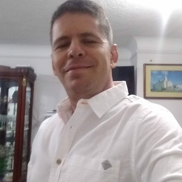 MIGUEL - profesor de química - Bucaramanga