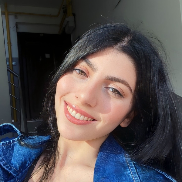 Mariyam - Rusça öğretmeni - 
