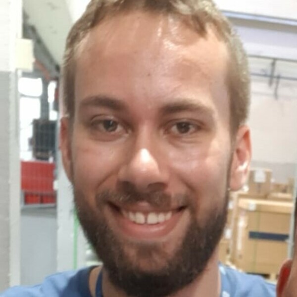 José - Professor de português para estrangeiros - 