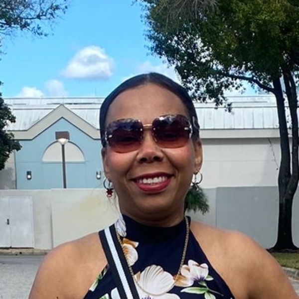 Dionne - English tutor - Whitby