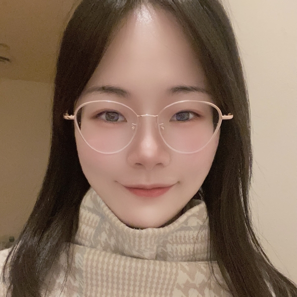 Yingying - Physics tutor - Richmond