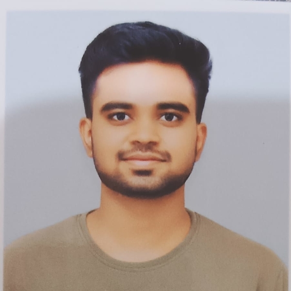 Chaitanya - Maths tutor - Noida