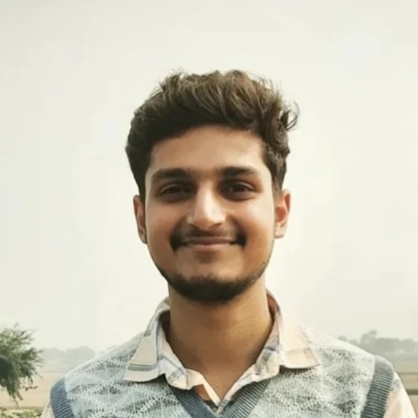 Shubham - Physics tutor - Greater Noida
